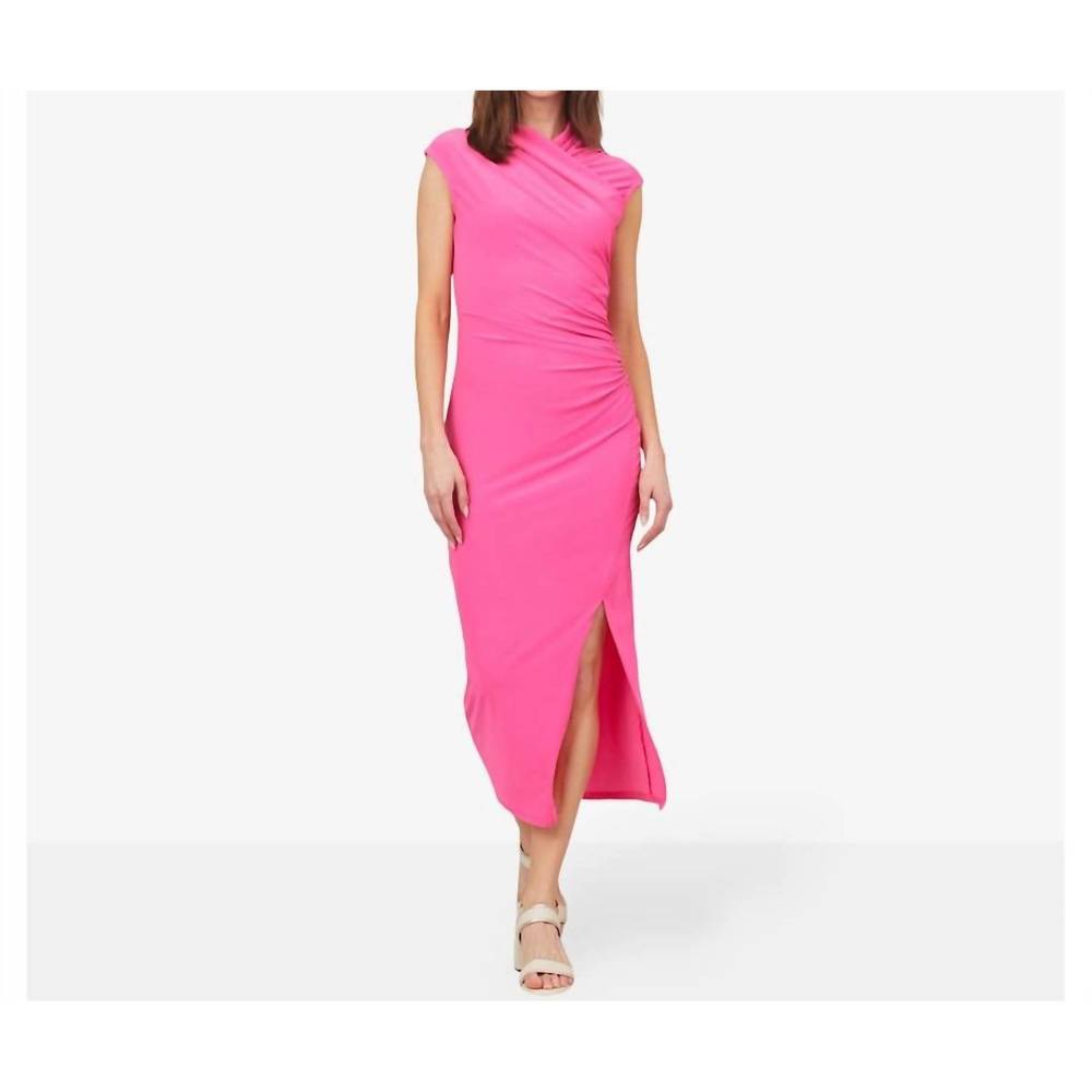 NEW ASTRID i'm late dress in pink